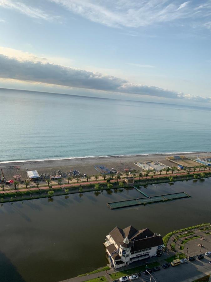 Orbi City Land Apartment บาทูมิ ภายนอก รูปภาพ